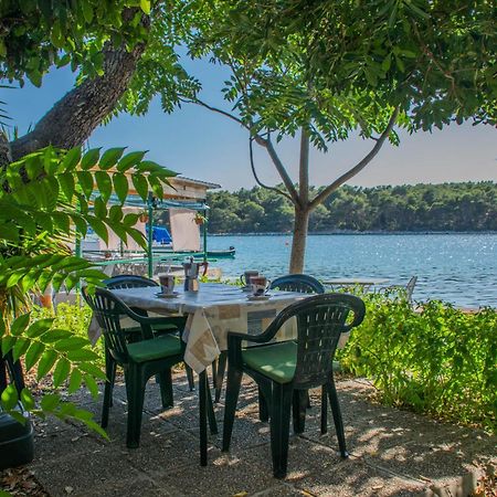 Holiday House Punta Blue & Orange 5M From The Sea, Island Cres Punta Križa Dış mekan fotoğraf