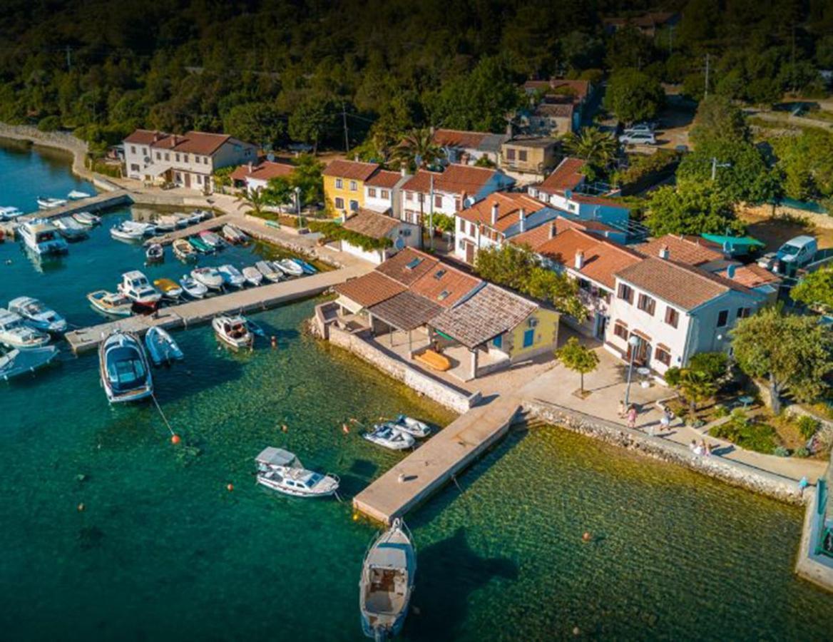 Holiday House Punta Blue & Orange 5M From The Sea, Island Cres Punta Križa Dış mekan fotoğraf