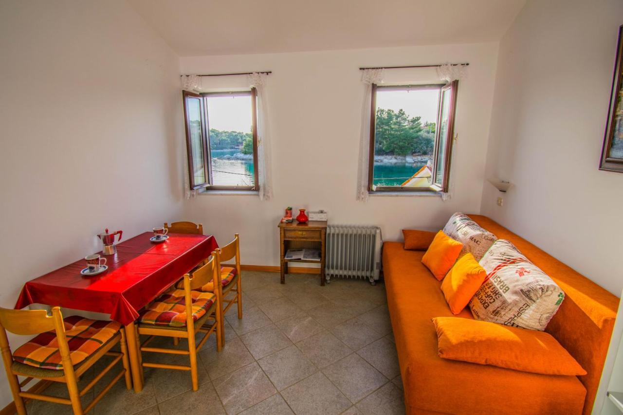 Holiday House Punta Blue & Orange 5M From The Sea, Island Cres Punta Križa Dış mekan fotoğraf
