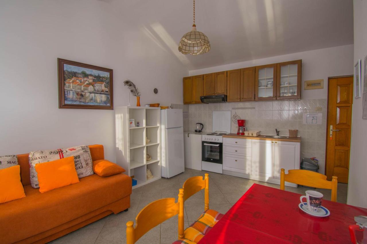 Holiday House Punta Blue & Orange 5M From The Sea, Island Cres Punta Križa Dış mekan fotoğraf