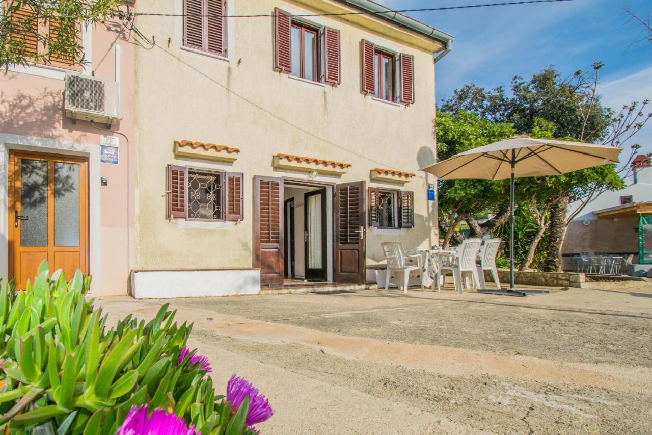 Holiday House Punta Blue & Orange 5M From The Sea, Island Cres Punta Križa Dış mekan fotoğraf