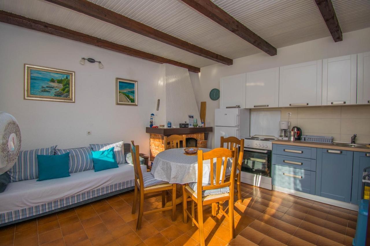 Holiday House Punta Blue & Orange 5M From The Sea, Island Cres Punta Križa Dış mekan fotoğraf