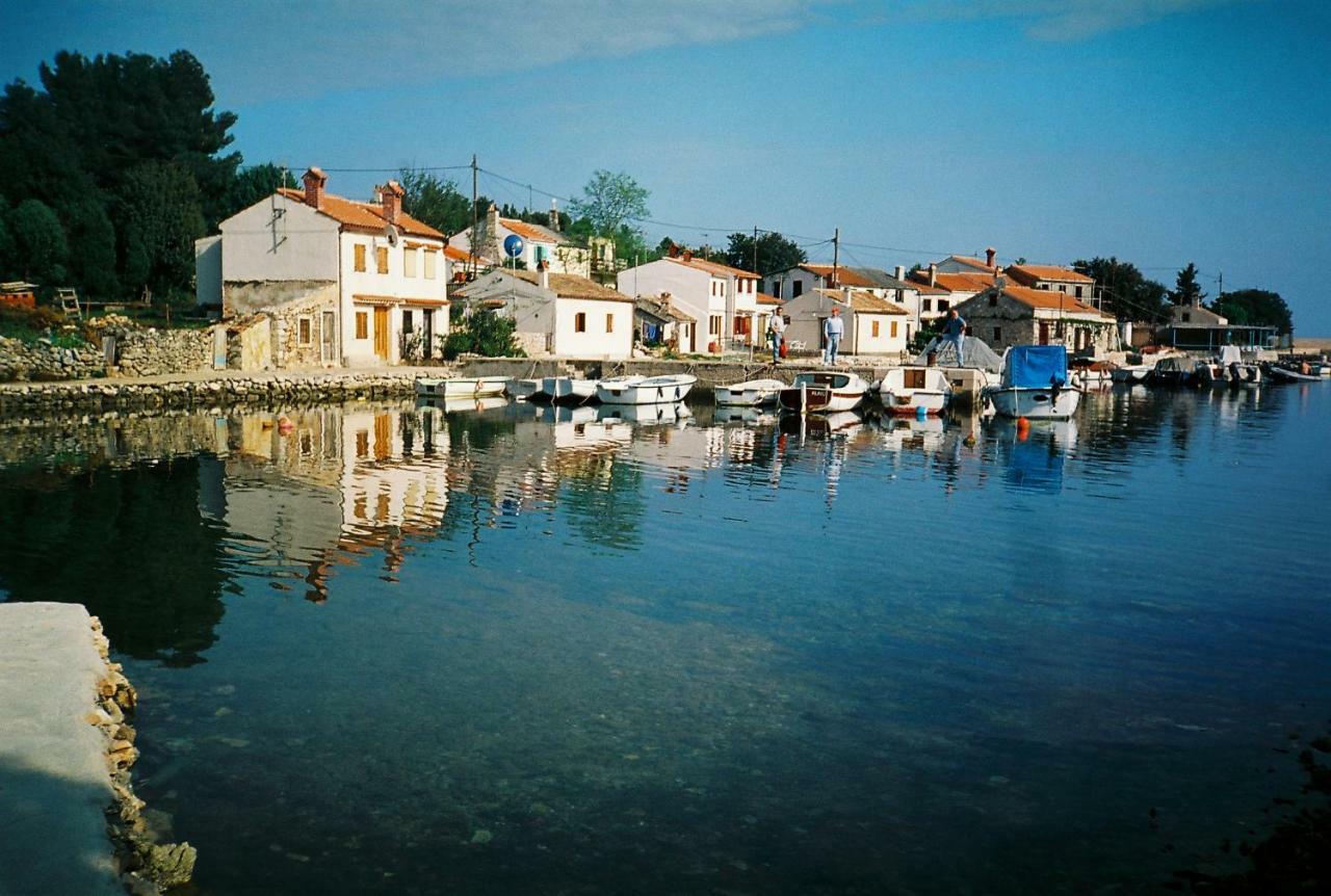 Holiday House Punta Blue & Orange 5M From The Sea, Island Cres Punta Križa Dış mekan fotoğraf